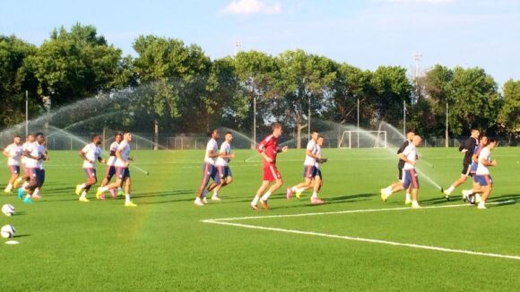 Premier entraînement à Montréal pour l'OL. Crédit : OL/Facebook