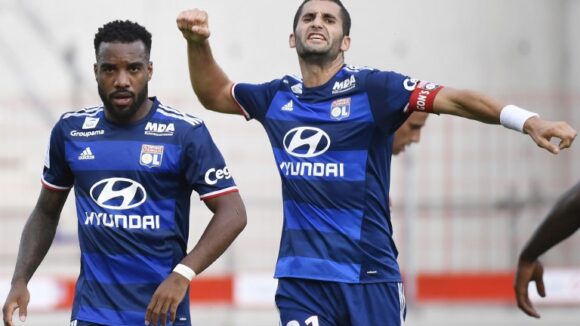 Maxime Gonalons avec Alexandre Lacazette sous le maillot de l'OL