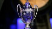 Le trophée de la Coupe de France