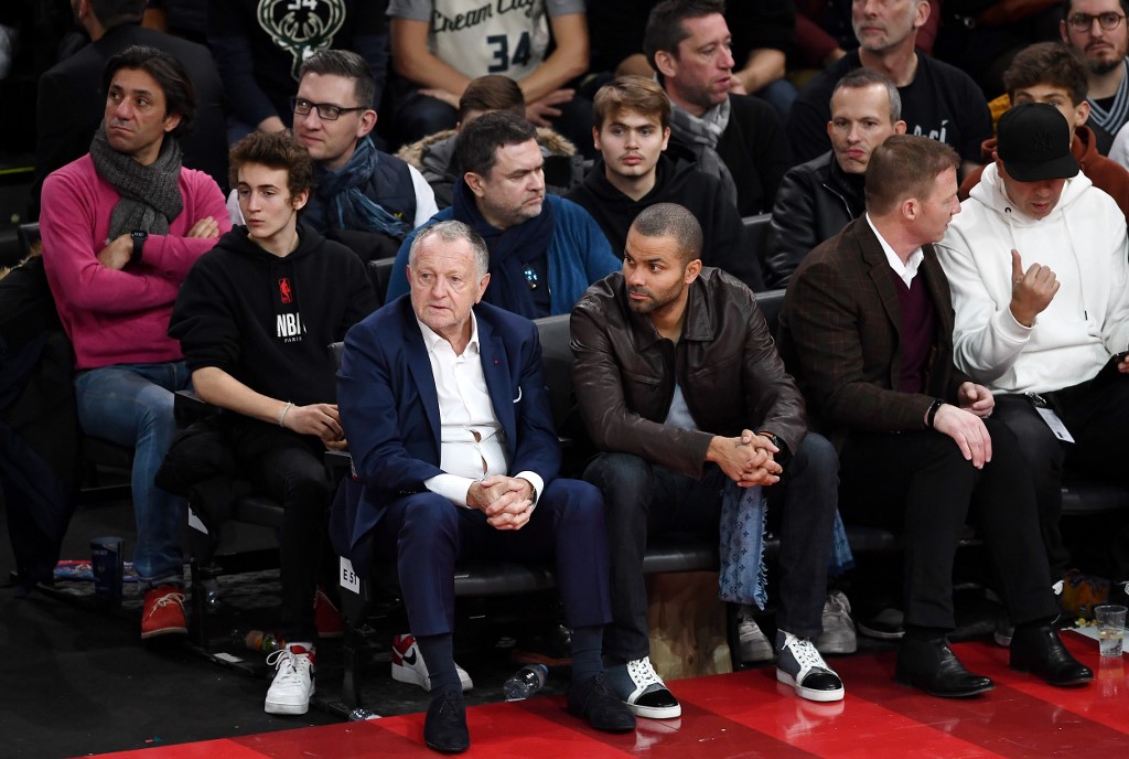 Jean-Michel Aulas et Tony Parker lors d'un match de l'ASVEL