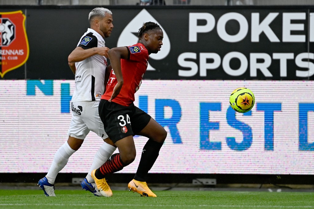 L'OL veut 30 M€ pour Reine-Adelaïde L'OL veut 30 M€ pour Reine-Adelaïde