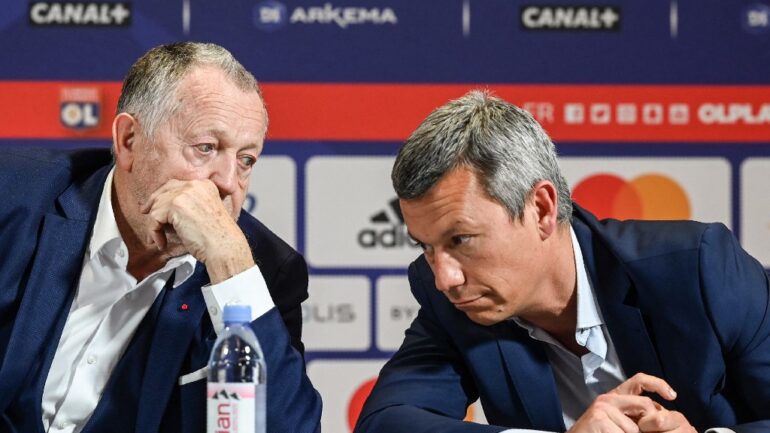 Jean-Michel Aulas et Vincent Ponsot, respectivement président et directeur du football de l'OL