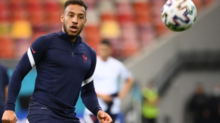 Corentin Tolisso avec l'équipe de France