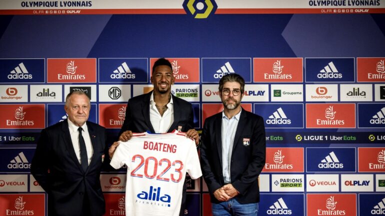 Jérôme Boateng à son arrivée à l'OL