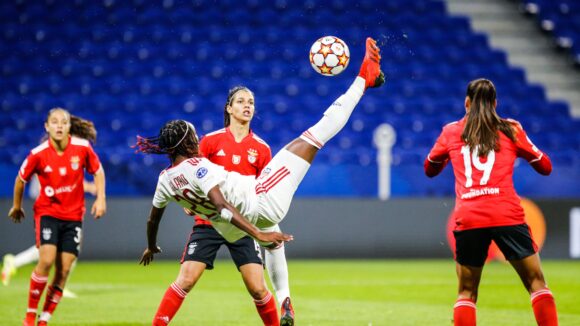 Melvine Malard, OL - Benfica (@UEFA)