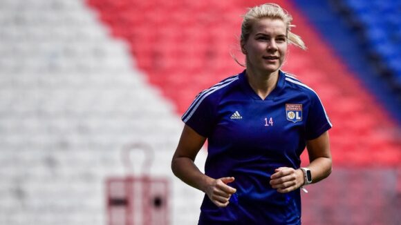 Ada Hegerberg à l'entraînement de l'OL