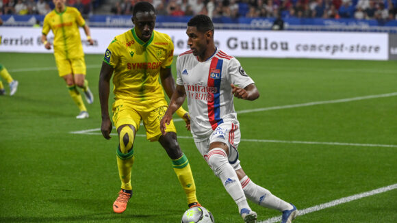 Tetê contre le FC Nantes