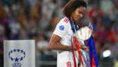 Wendie Renard savourant ce nouveau titre