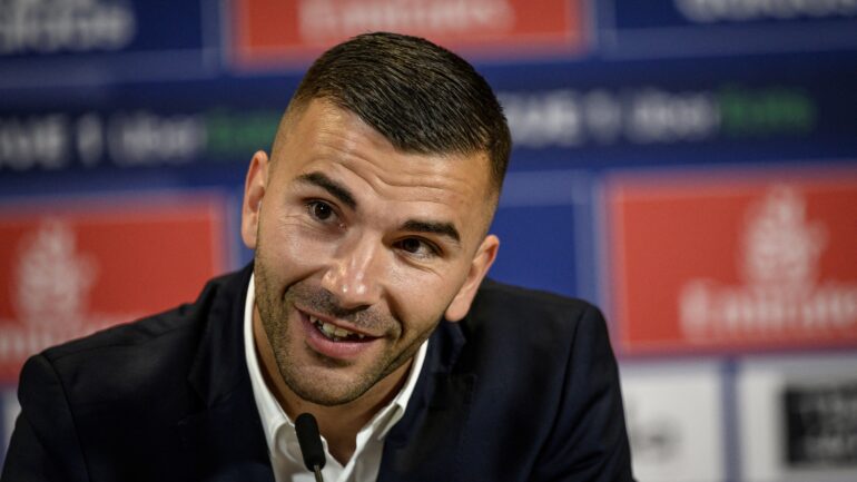 Anthony Lopes, gardien de l'OL