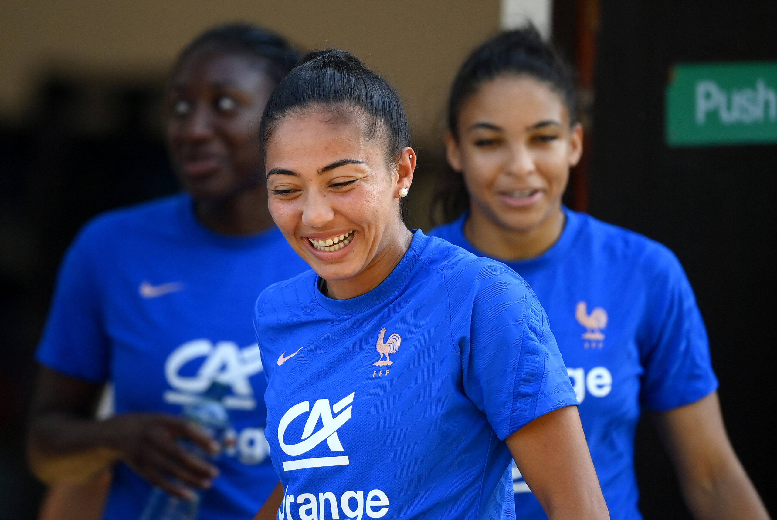 Selma Bacha à l'entraînement de l'équipe de France