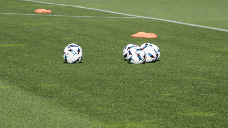 Ballons terrain d'entraînement de l'OL