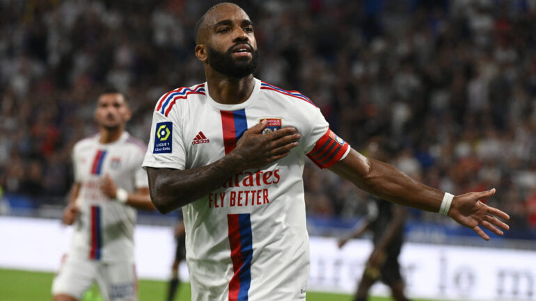 Alexandre Lacazette après son but contre Ajaccio