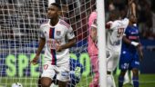 Tetê double buteur avec l'OL contre Troyes