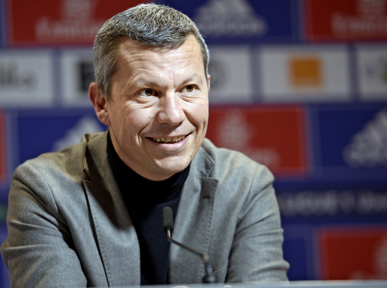 Le directeur du football, Vincent Ponsot