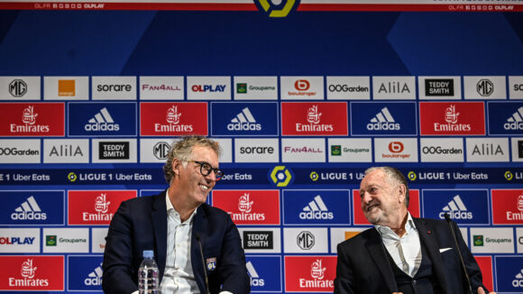 Jean-Michel Aulas et Laurent Blanc lors de la conférence de presse