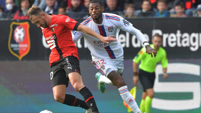 Flavien Tait (Rennes) et Jeff Reine-Adelaide (OL)