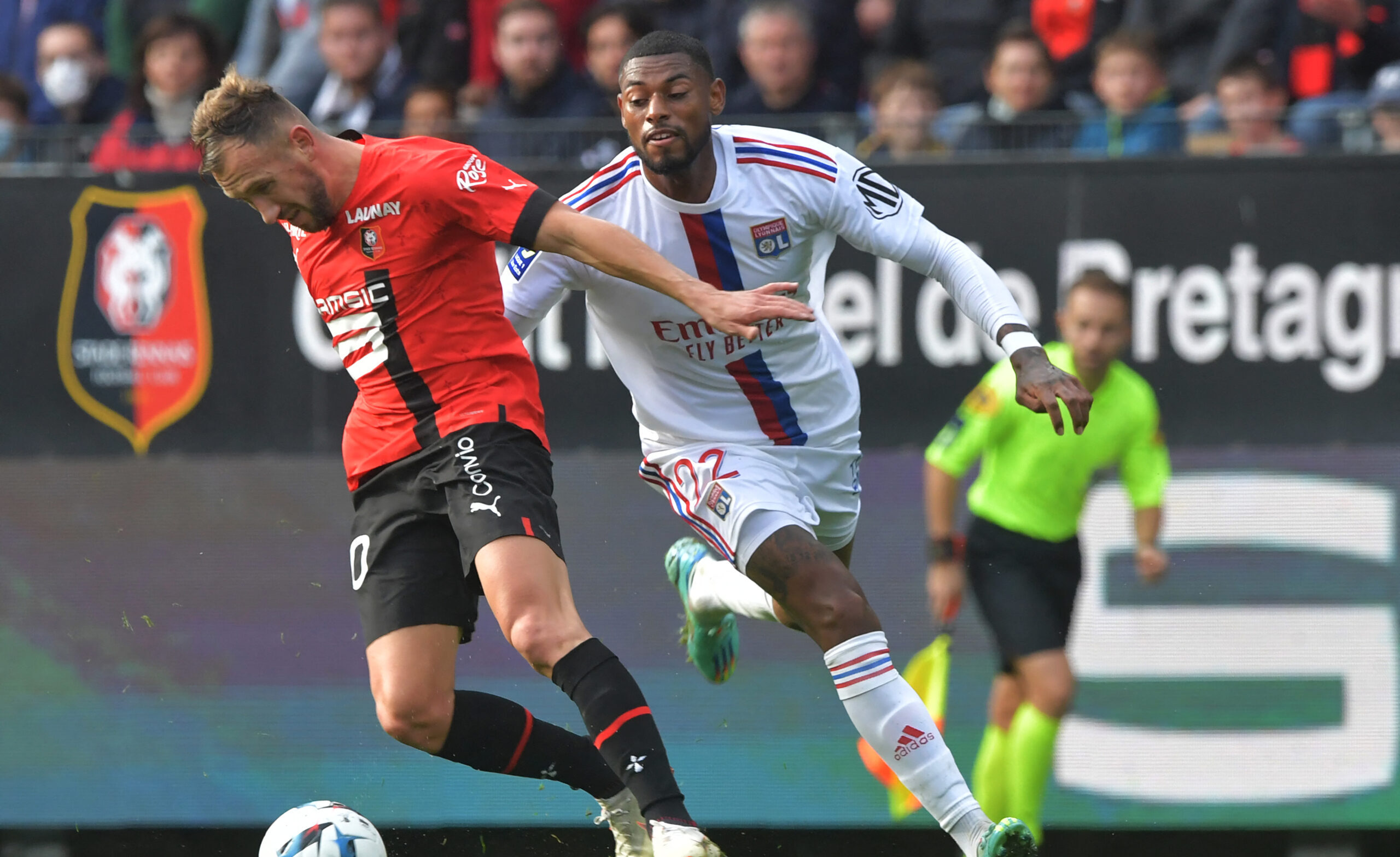 Flavien Tait (Rennes) et Jeff Reine-Adelaide (OL)