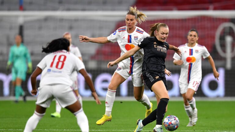 Amandine Henry (OL) face à Arsenal