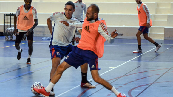 L'équipe de l'OL Futsal à l'entraînement en 2021