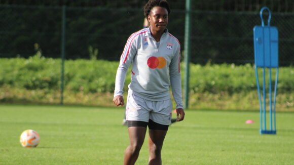 Vicki Becho à l'entraînement de l'OL