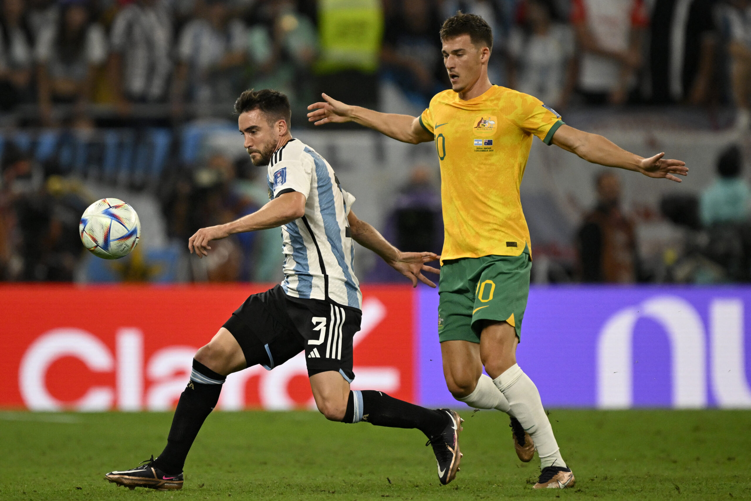 Nicolas Tagliafico (OL) lors d'Argentine - Australie en 8e de la Coupe du Monde 2022