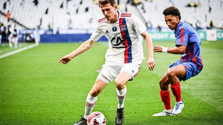 Gwendal Degorce lors de la finale de Coupe Gambardella OL - Caen