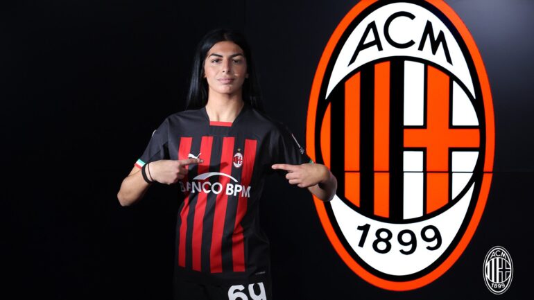 Nesrine Bahlouli s'est engagée jusqu'en juin 2025 avec l'AC Milan