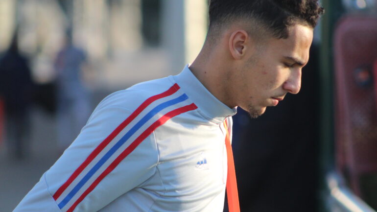 Achraf Laaziri, latéral marocain de l'OL