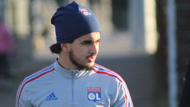 Mohamed El Arouch à l'entraînement de l'OL