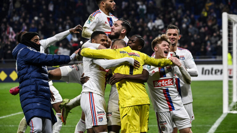 La joie des joueurs de l'OL après leur qualification en Coupe de France contre Lille