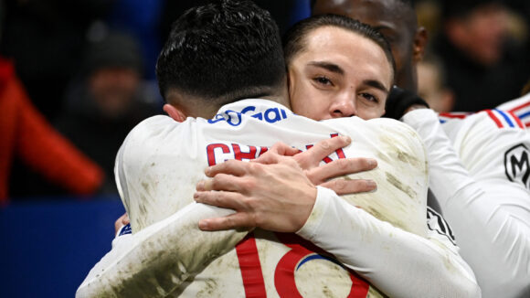 Maxence Caqueret et Rayan Cherki, deux joueurs formés à l'OL