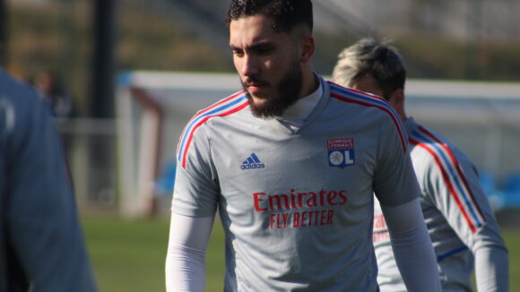 Cherki lors de l'entraînement de l'OL