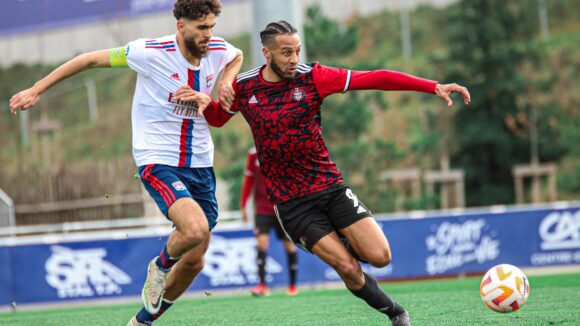 Idriss Bounaas lors du match amical OL - FC Vaulx