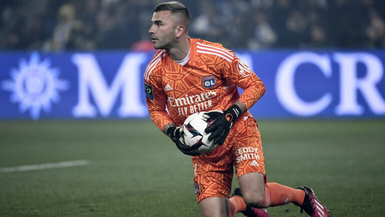 Anthony Lopes lors de PSG - OL