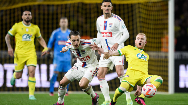 Lovren et Caqueret contre Nantes en demi-finale de la Coupe de France