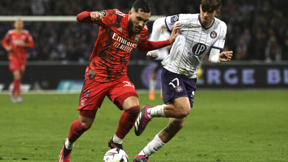 Rayan Cherki lors de Toulouse - OL