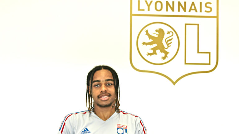 Bradley Barcola lors de l'entretien accordé à Olympique-et-Lyonnais
