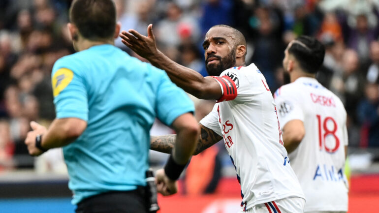 Alexandre Lacazette lors d'OL - Montpellier