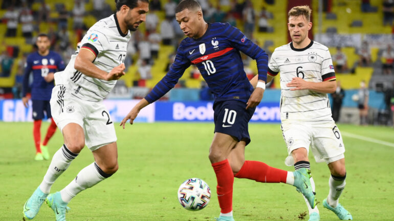 Kylian Mbappé lors de France - Allemagne à l'Euro