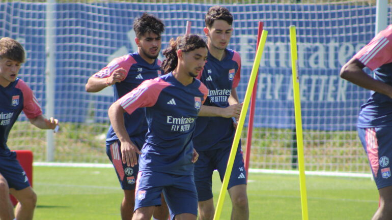 Mohamed El Arouch, Yacine Chaïb et Mathieu Patouillet à l'entraînement de l'OL