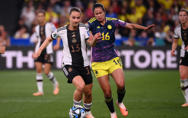 Sara Dabritz avec l'Allemagne contre la Colombie à la Coupe du monde 2023