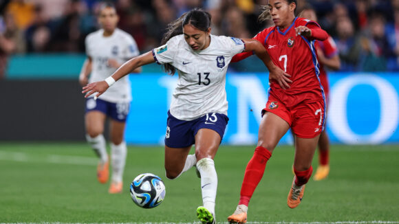 Selma Bacha lors de la victoires des Bleues contre le Panama