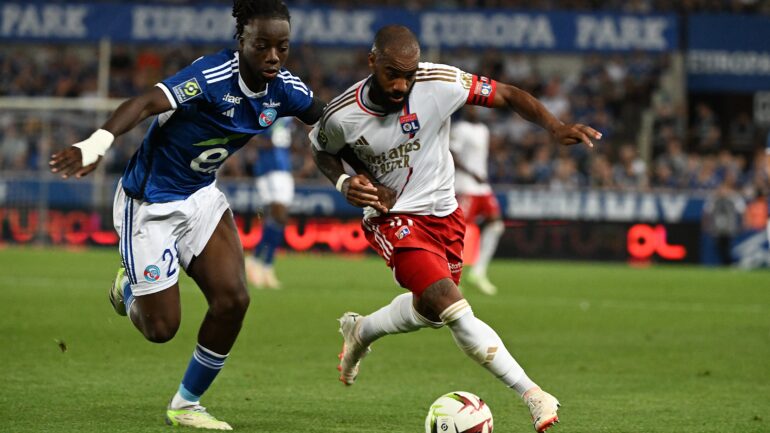 Alexandre Lacazette lors de Strasbourg - OL