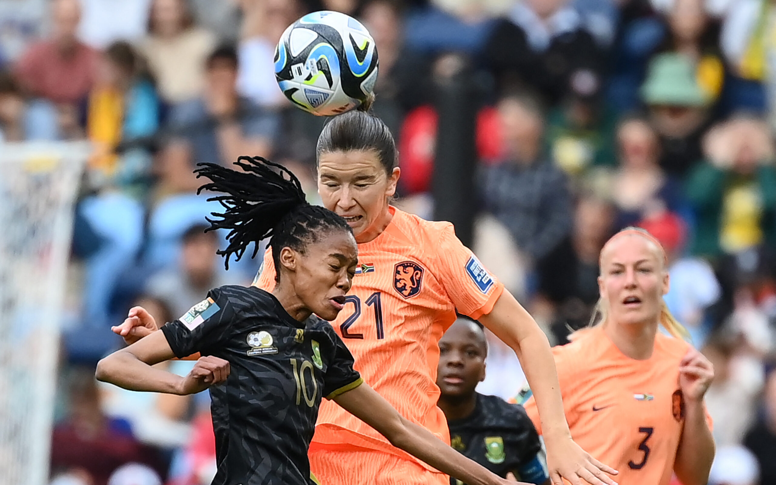 Damaris (OL) viel uit de rally van Nederland