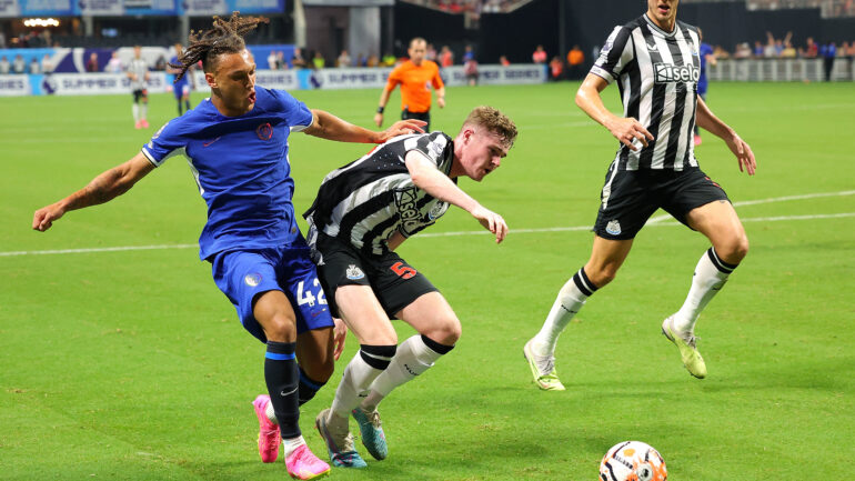 Diego Moreira lors de Chelsea - Newcastle