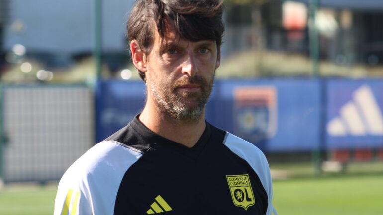 Jérémie Bréchet, entraîneur adjoint de l'OL et coach des U19