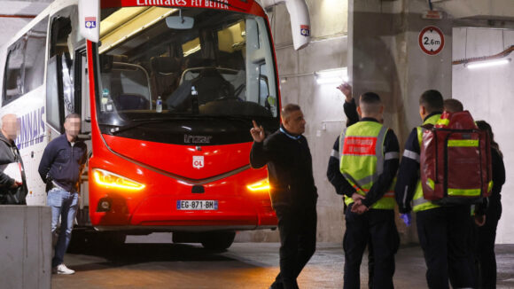 Le bus de l'OL caillassé avant le match contre l'OM