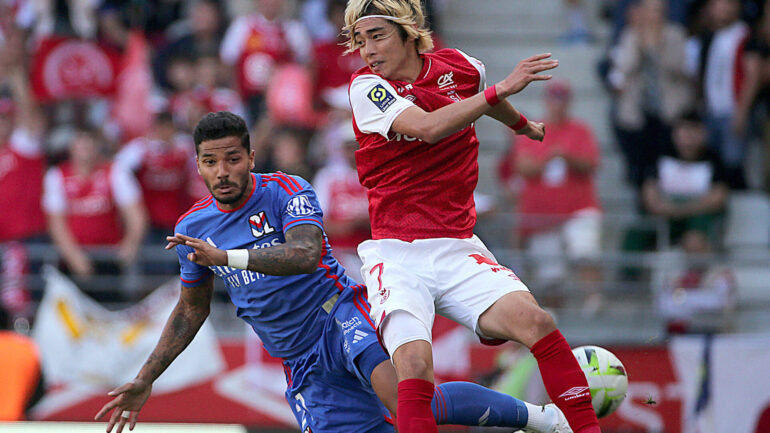 Henrique (OL) face à Junya Ito (Reims)