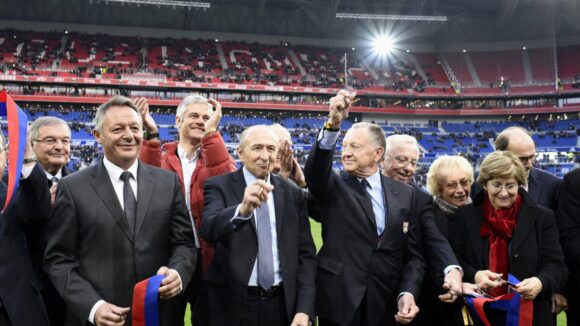 Gérard Collomb aux côtés de Jean-Michel Aulas à l'inauguration du Parc OL en janvier 2016