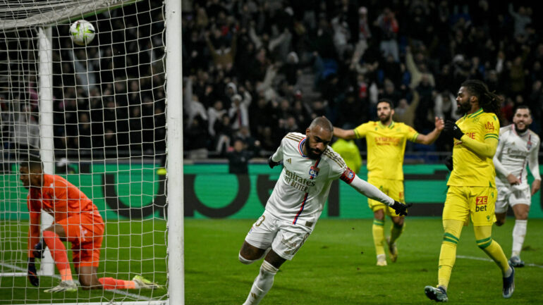 Alexandre Lacazette après son but contre Nantes